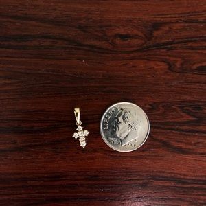 Fortunoff Dainty 14k Diamond Cross Pendant
